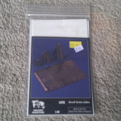 Aircraft Service Ladders 1:48